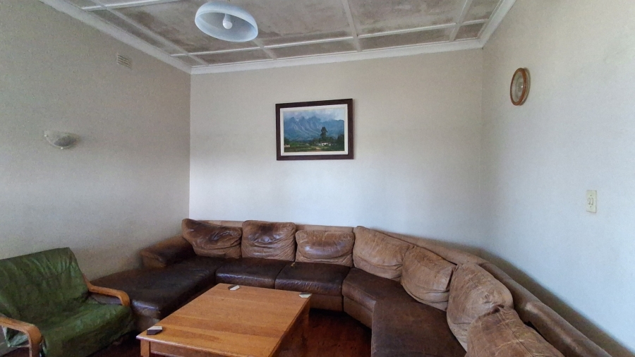 9 Bedroom Property for Sale in Cambridge Eastern Cape